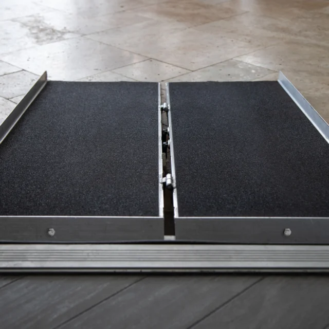 Portable Folding Ramps-SFW230